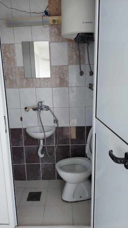 Apartmani Gordana Бар Екстериор снимка