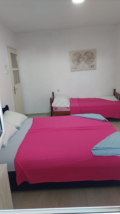Apartmani Gordana Бар Екстериор снимка
