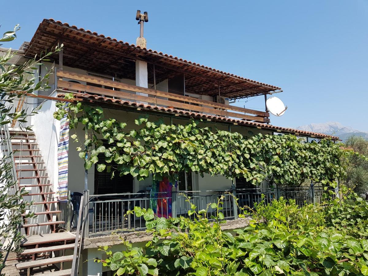 Apartmani Gordana Бар Екстериор снимка